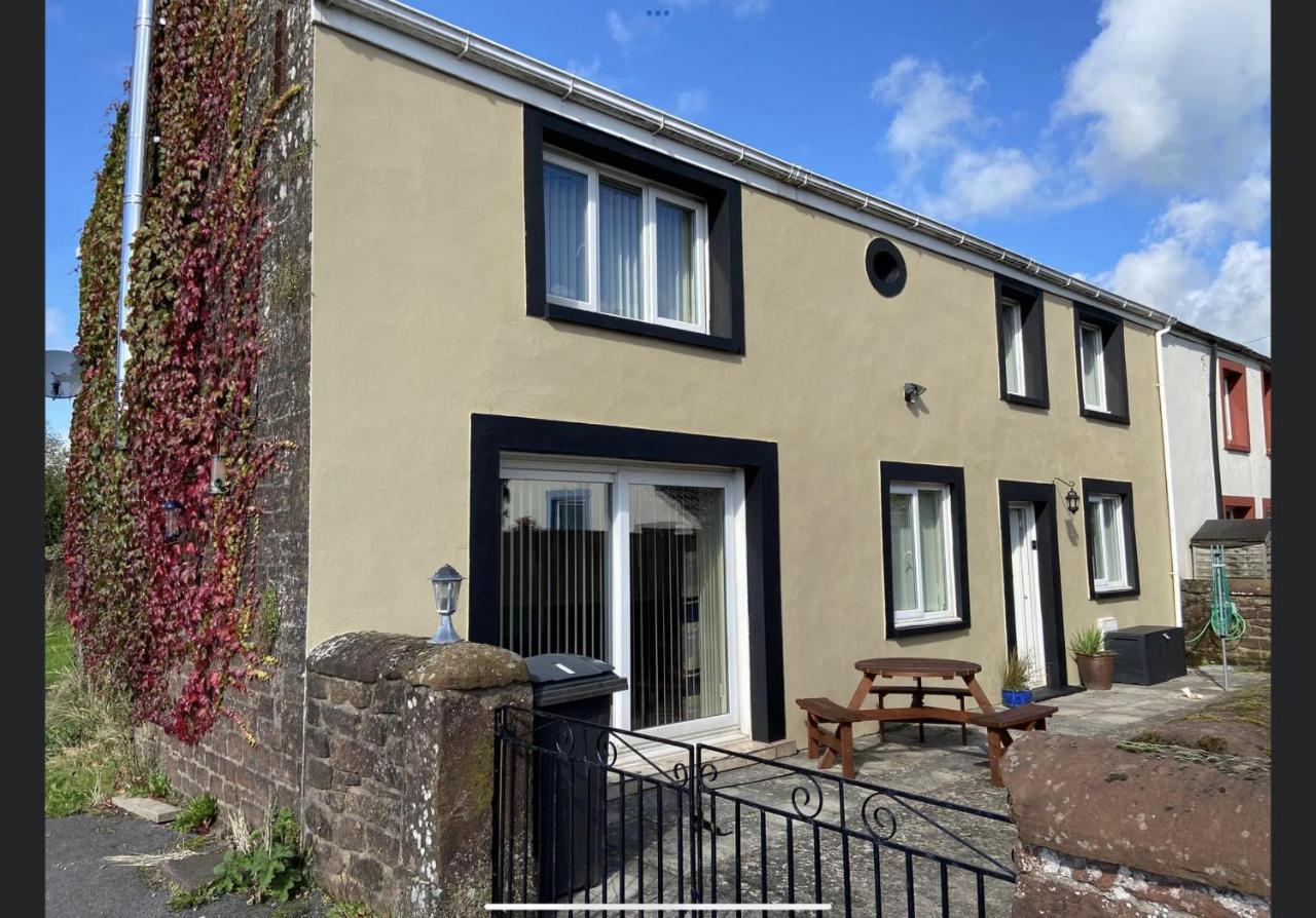 Вілла Parkside Mews Frizington Екстер'єр фото